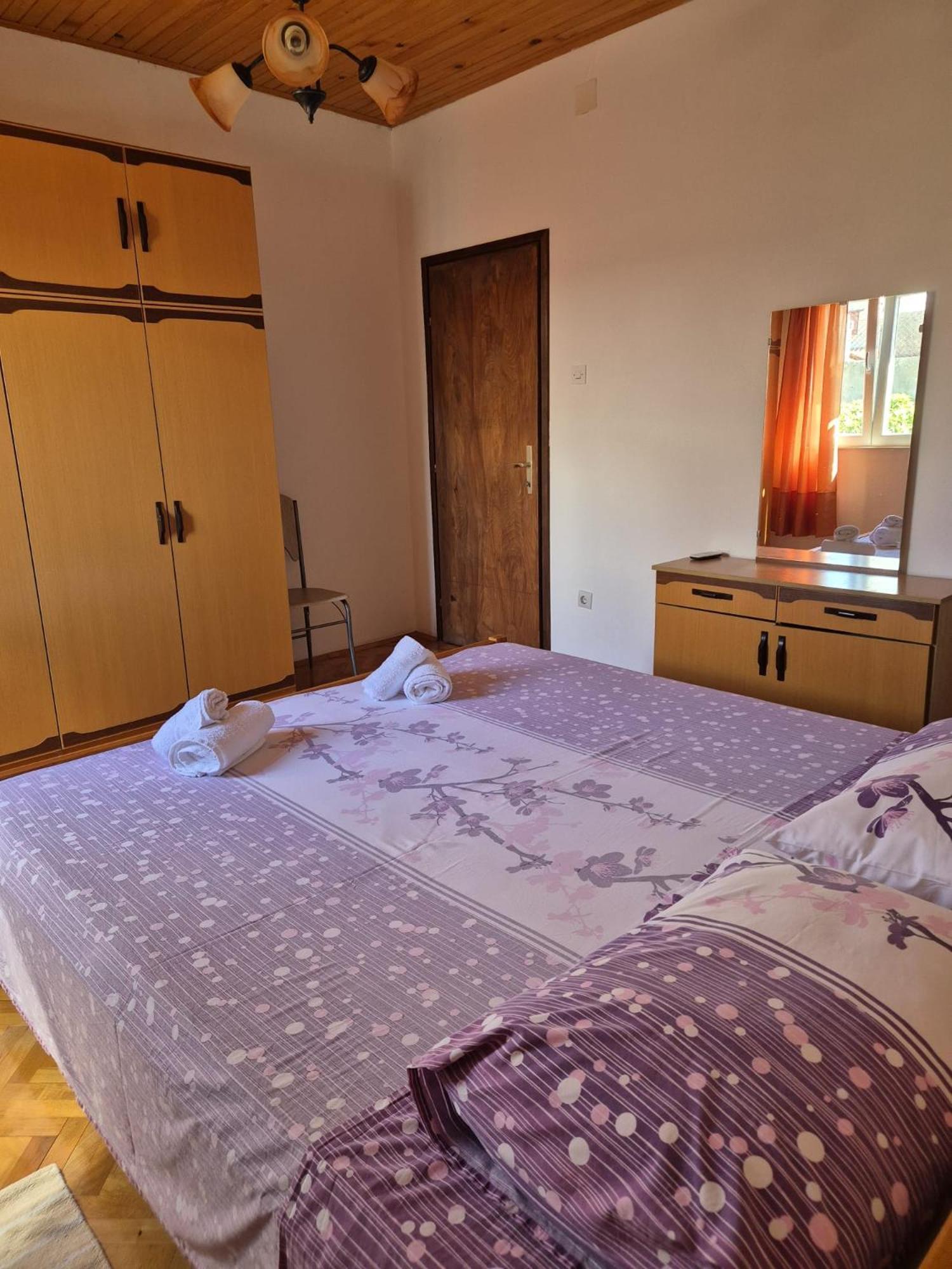 Škrip Apartmani Ino מראה חיצוני תמונה